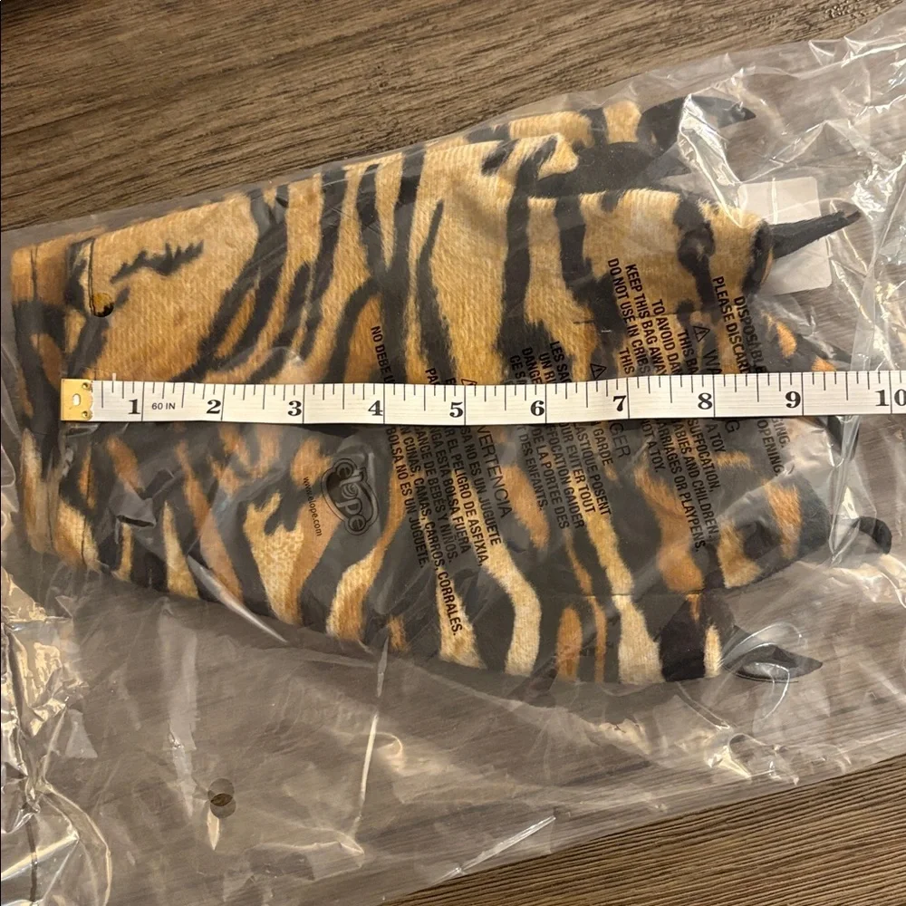 NEW [DOPE] Costume Animal Tiger Paws w/ Claws, Black/Brown Faux Fur, One Size - Picture 5 of 8